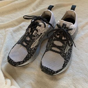 Brooks Levitate 3 Running Shoes